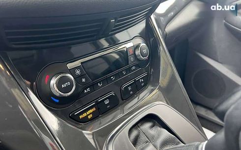 Ford Escape 2015 - фото 15