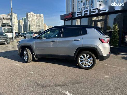 Jeep Compass 2020 - фото 8