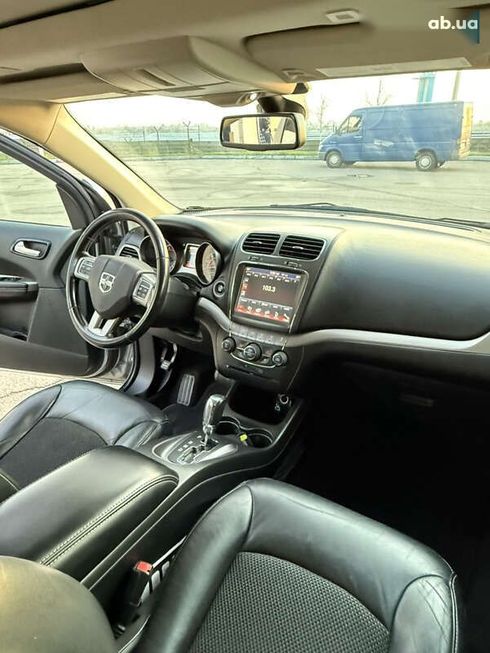 Dodge Journey 2020 - фото 23