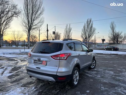 Ford Escape 2016 серый - фото 7