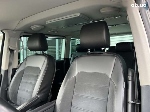Volkswagen Multivan 2015 - фото 16