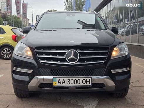 Mercedes-Benz M-Класс 2013 - фото 3