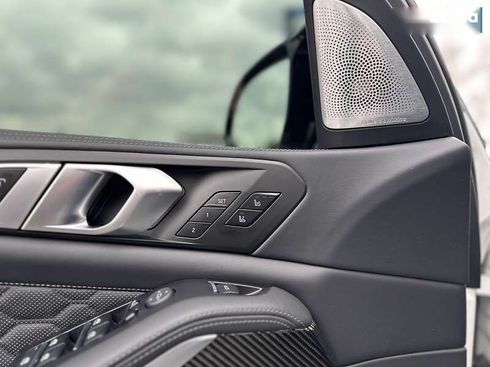 BMW X5 M 2022 - фото 25