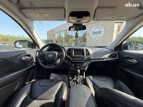 Jeep Cherokee 2019 - фото 9