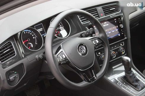 Volkswagen e-Golf 2020 - фото 21