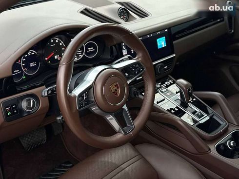 Porsche Cayenne Coupe 2019 - фото 17