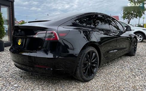 Tesla Model 3 2019 - фото 6