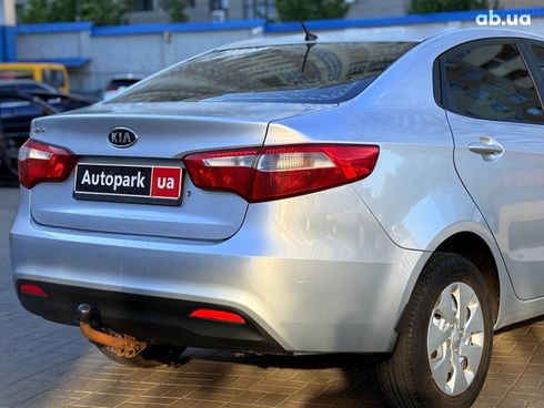 Kia Rio 2012 серый - фото 7