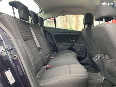 Renault Fluence 2015 - фото 11