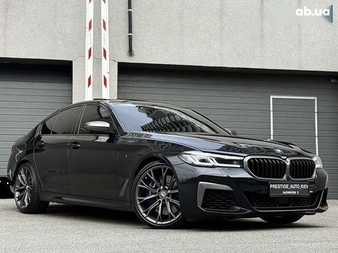 BMW 5 серия 2018 - фото 4