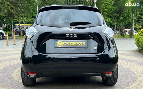 Renault Zoe 2015 - фото 6