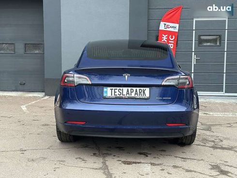 Tesla Model 3 2018 - фото 6