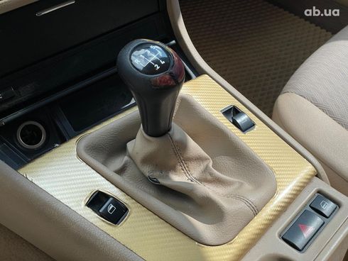 BMW 3 серия 2002 зеленый - фото 18