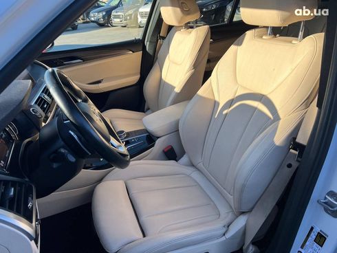 BMW X3 2018 белый - фото 19