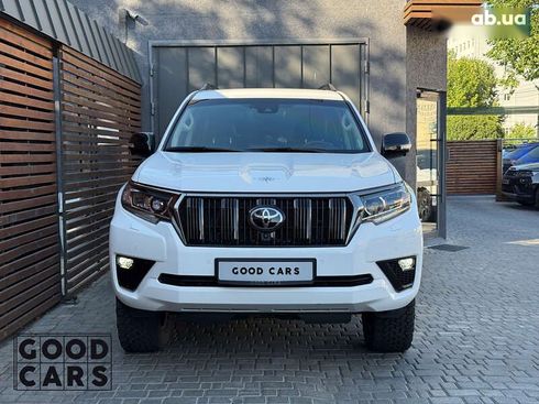 Toyota Land Cruiser Prado 2021 - фото 2
