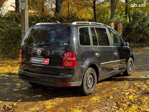 Volkswagen Touran 2007 черный - фото 7
