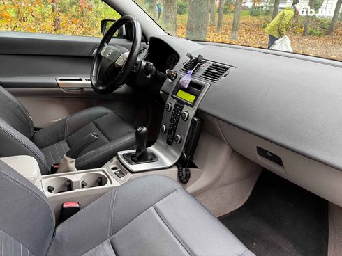 Volvo S40 2005 серый - фото 27