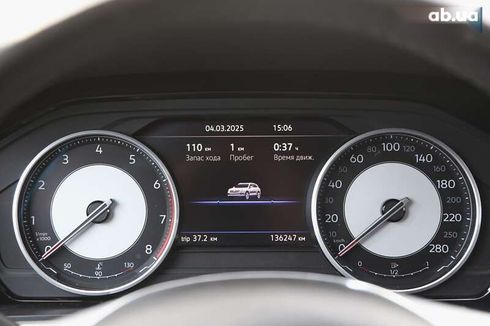 Volkswagen Touareg 2019 - фото 15