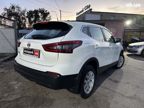 Nissan Qashqai 2019 белый - фото 7