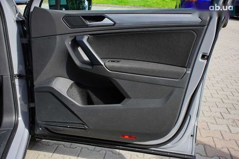 Volkswagen Tiguan 2022 - фото 30