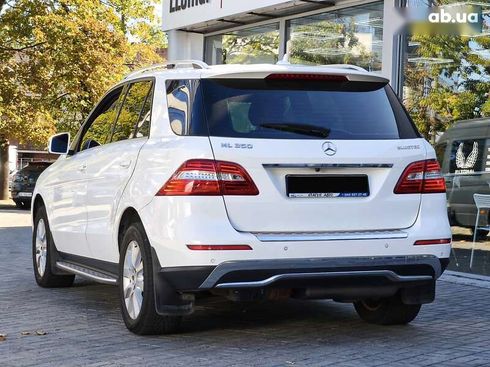 Mercedes-Benz M-Класс 2013 - фото 7