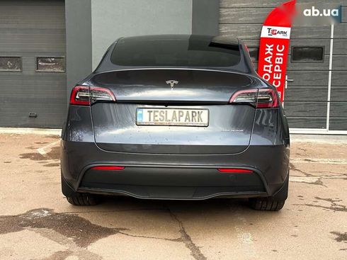 Tesla Model Y 2023 - фото 8