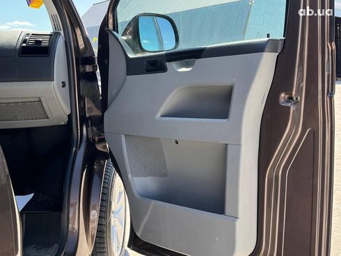 Volkswagen Transporter 2014 коричневый - фото 13