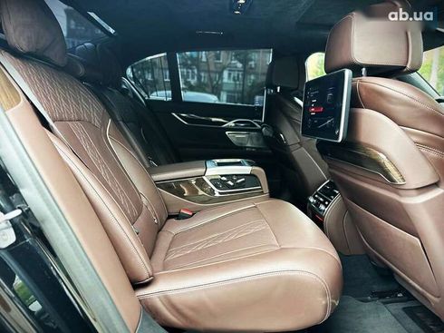 BMW 7 серия 2018 - фото 28
