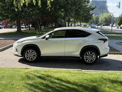 Lexus NX 2018 - фото 15