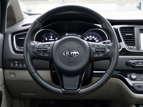 Kia Carnival 2014 - фото 18