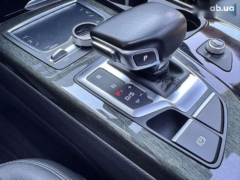 Audi Q7 2016 - фото 17