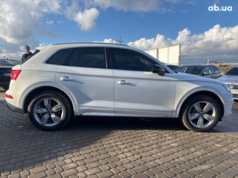 Audi Q5 2019 белый - фото 19