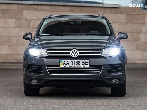 Volkswagen Touareg 2012 - фото 2
