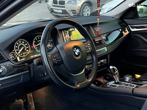 BMW 5 серия 2015 серый - фото 13