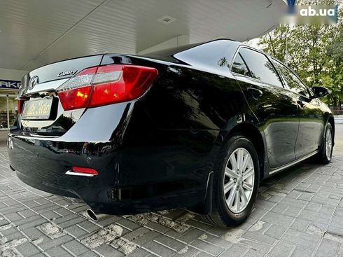 Toyota Camry 2012 - фото 12