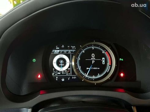 Lexus IS 2017 - фото 14