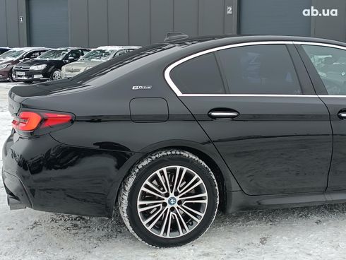 BMW 5 серия 2017 черный - фото 14