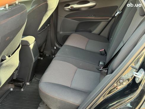 Toyota Auris 2010 черный - фото 18