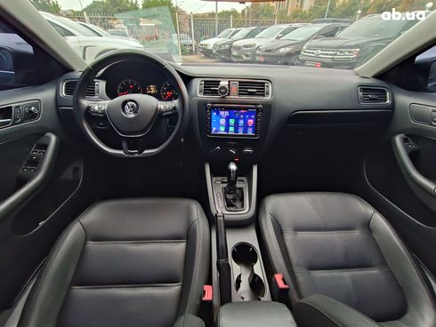 Volkswagen Jetta 2012 черный - фото 16