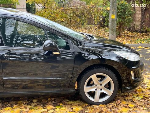 Peugeot 308 2011 черный - фото 14