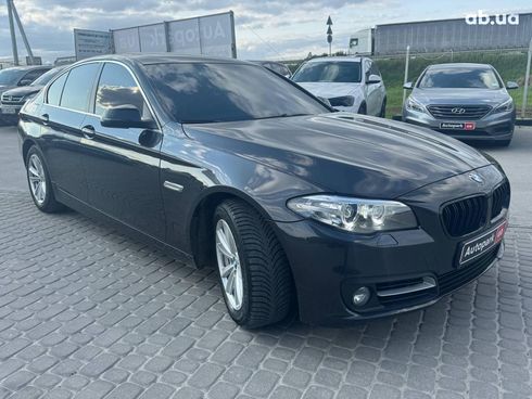 BMW 5 серия 2015 серый - фото 3