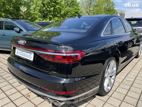 Audi S8 2021 - фото 10