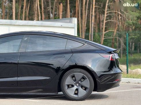 Tesla Model 3 2022 - фото 14