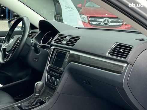 Volkswagen passat b8 2018 серый - фото 38