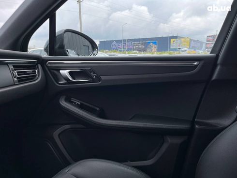 Porsche Macan 2020 серый - фото 22