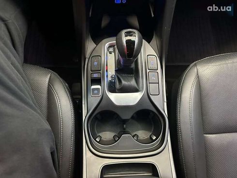 Hyundai Santa Fe 2017 - фото 18