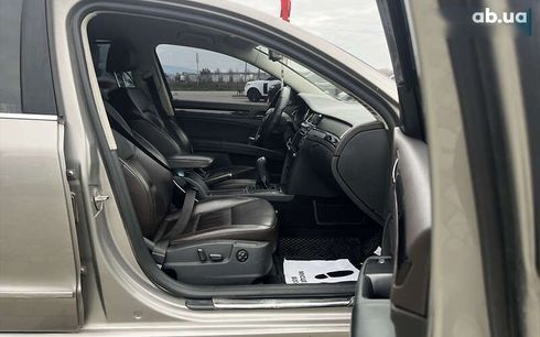 Skoda Superb 2012 - фото 23