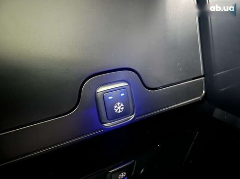 Mercedes-Benz Maybach S-Class 2021 - фото 29