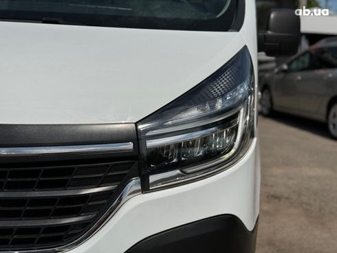 Renault Trafic 2020 белый - фото 12