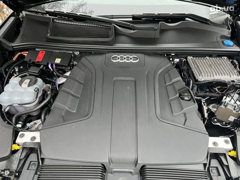 Audi Q8 2021 - фото 19